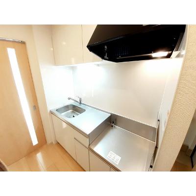 ミドルコート 102【管理NO：1-021670301-01020】 ★家具家電は申し込み後に搬入します★ ★2026年10月中旬入居可能★の物件画像