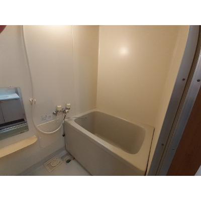 あじさい　Ⅱ 202【管理NO：1-007708602-02020】 ★家具家電は申し込み後に搬入します★の物件画像