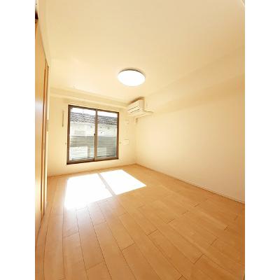 コウジィ－コ－トⅢ 202【管理NO：1-021520301-02020】 ★家具家電は申し込み後に搬入します★の物件画像