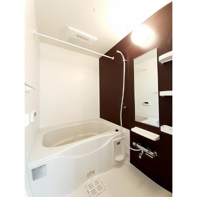 コウジィ－コ－トⅢ 202【管理NO：1-021520301-02020】 ★家具家電は申し込み後に搬入します★の物件画像