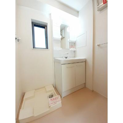 コウジィ－コ－トⅢ 202【管理NO：1-021520301-02020】 ★家具家電は申し込み後に搬入します★の物件画像