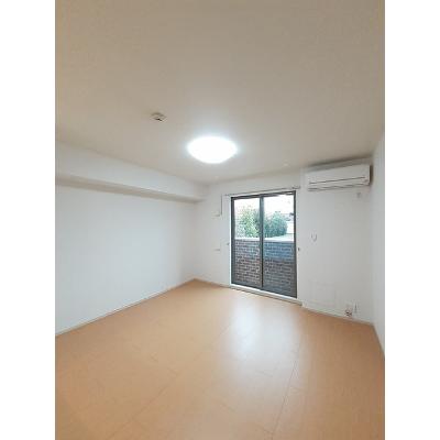 サウスレジデンス 102【管理NO：1-020944301-01020】 ★家具家電は申し込み後に搬入します★ ★2026年10月下旬入居可能★の物件画像