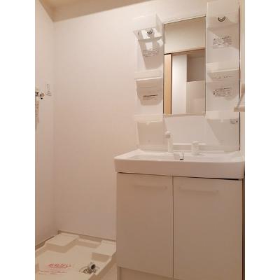 サウスレジデンス 102【管理NO：1-020944301-01020】 ★家具家電は申し込み後に搬入します★ ★2026年10月下旬入居可能★の物件画像
