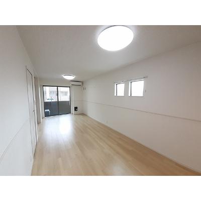 エスポワールⅤ 103【管理NO：1-027340801-01030】 ★家具家電は申し込み後に搬入します★ ★2026年11月中旬入居可能★の物件画像