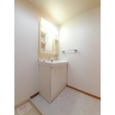 グリーンコート 102【管理NO：1-007947501-01020】 ★家具家電は申し込み後に搬入します★の物件画像