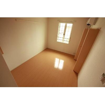 ルーチェ　トモ 201【管理NO：1-020620501-02010】 ★家具家電は申し込み後に搬入します★ ★2026年11月中旬入居可能★の物件画像
