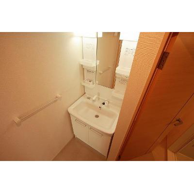 ルーチェ　トモ 201【管理NO：1-020620501-02010】 ★家具家電は申し込み後に搬入します★ ★2026年11月中旬入居可能★の物件画像