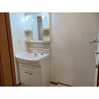 禅Ⅱ 201【管理NO：1-014859402-02010】 ★家具家電は申し込み後に搬入します★ ★2026年10月下旬入居可能★の物件画像