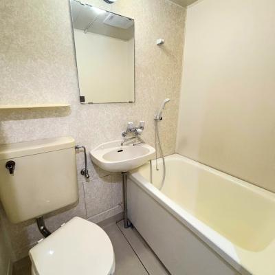 【J’sマンスリー津田沼 204】9月19日～入居可🌟厚さ20㎝超高密度ポケットコイルマットレス使用！津田沼駅まで徒歩5分！近隣に大型商業施設あり！都心・空港へのアクセス良好☆【インターネット無料】の物件画像