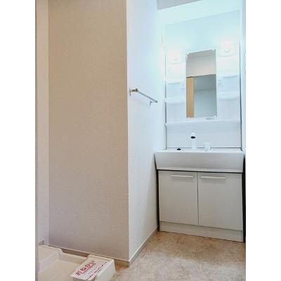 アンソレイエ・Ⅰ 102【管理NO：1-021543401-01020】 ★家具家電は申し込み後に搬入します★の物件画像