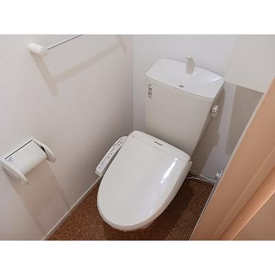 フィオーレ 101【管理NO：1-020246801-01010】 ★家具家電は申し込み後に搬入します★の物件画像