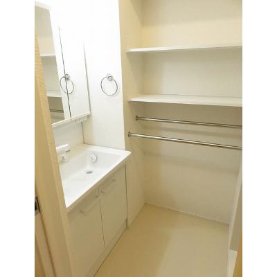 プレミアム２２番館 104【管理NO：1-024969802-01040】 ★家具家電は申し込み後に搬入します★ ★2026年09月下旬入居可能★の物件画像