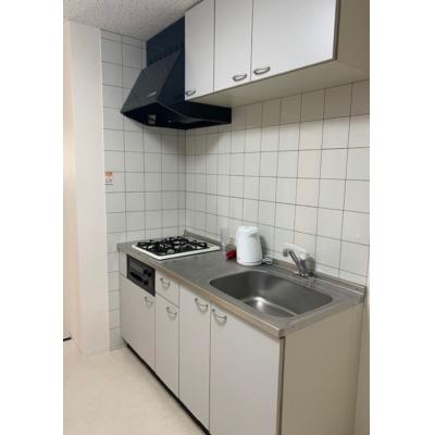 ☆オートロック☆湯田温泉街すぐ！☆コンビニ近く☆お風呂・トイレ別☆近隣駐車場  YO15の物件画像