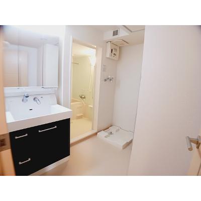 グルービー 401【管理NO：1-016784501-04010】 ★家具家電は申し込み後に搬入します★ ★2026年11月中旬入居可能★の物件画像