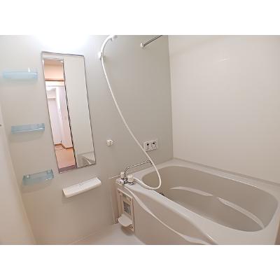 ボヤージュ 102【管理NO：1-014469203-01020】 ★家具家電は申し込み後に搬入します★の物件画像