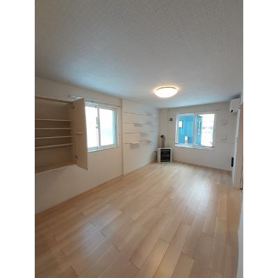 ランパスキャット 101【管理NO：1-026769201-01010】 ★家具家電は申し込み後に搬入します★ ★2026年11月中旬入居可能★の物件画像
