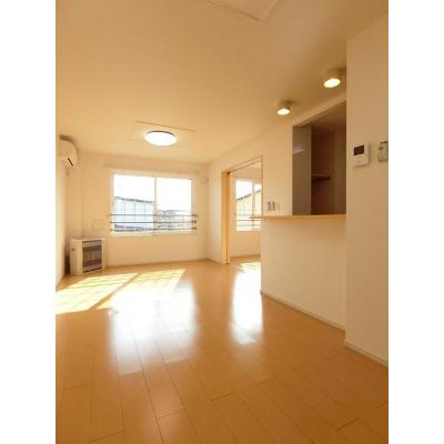 ラ・ヴェラ・ルーチェ 204【管理NO：1-018200401-02040】 ★家具家電は申し込み後に搬入します★ ★2026年10月下旬入居可能★の物件画像