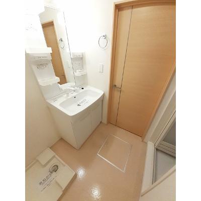 ユニゾン　ハウス 201【管理NO：1-017257801-02010】 ★家具家電は申し込み後に搬入します★の物件画像