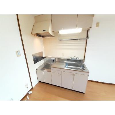 サンシャインサトウ 202【管理NO：1-005181001-02020】 ★家具家電は申し込み後に搬入します★ ★2026年12月中旬入居可能★の物件画像