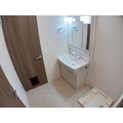 デイライト 203【管理NO：1-027907201-02030】 ★家具家電は申し込み後に搬入します★ ★2026年10月下旬入居可能★の物件画像