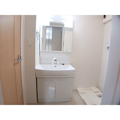 シュガーローズＡ館 104【管理NO：1-021584701-01040】 ★家具家電は申し込み後に搬入します★ ★2026年10月上旬入居可能★の物件画像