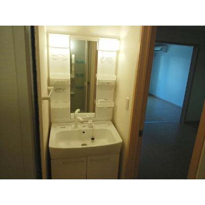 カーサ　ヴェルデ 103【管理NO：1-016217501-01030】 ★家具家電は申し込み後に搬入します★ ★2026年10月下旬入居可能★の物件画像