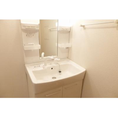 マーベラス・ガーデン　Ｂ 201【管理NO：1-016766402-02010】 ★家具家電は申し込み後に搬入します★の物件画像