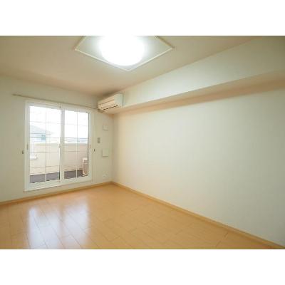 プエンテ　エテルノⅡ 203【管理NO：1-015946902-02030】 ★家具家電は申し込み後に搬入します★ ★2026年10月上旬入居可能★の物件画像