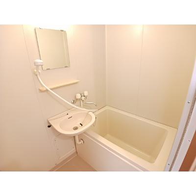 アンテリージェ真鍋 203【管理NO：1-004253101-02030】 ★家具家電は申し込み後に搬入します★ ★2026年10月中旬入居可能★の物件画像