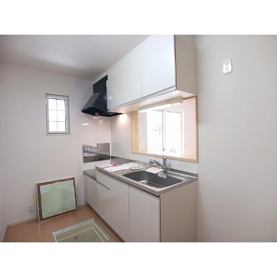 サニーサイド　レジデンス 101【管理NO：1-017230801-01010】 ★家具家電は申し込み後に搬入します★の物件画像