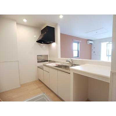 ソレイユⅠ 105【管理NO：1-022802301-01050】 ★家具家電は申し込み後に搬入します★の物件画像