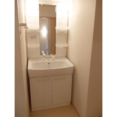 ゼファーエテルノ　Ａ 201【管理NO：1-016123301-02010】 ★家具家電は申し込み後に搬入します★ ★2026年11月中旬入居可能★の物件画像