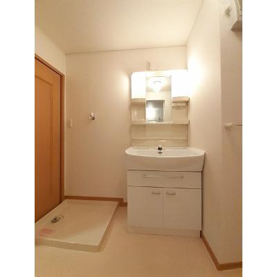 グリーンフィールズ夢美野 201【管理NO：1-014456601-02010】 ★家具家電は申し込み後に搬入します★ ★2026年10月下旬入居可能★の物件画像