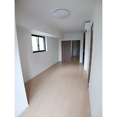 日暮里クリスタルガーデン 402【管理NO：1-027486101-04020】 ★家具家電は申し込み後に搬入します★の物件画像