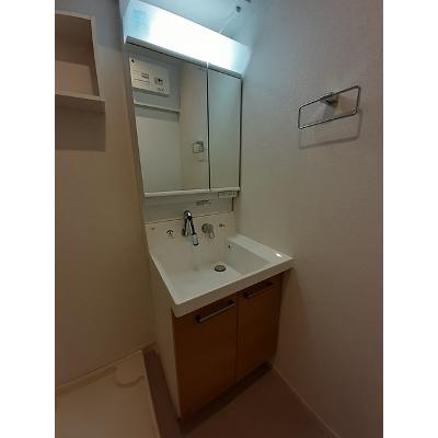プラム・アズール 304【管理NO：1-026517001-03040】 ★家具家電は申し込み後に搬入します★の物件画像