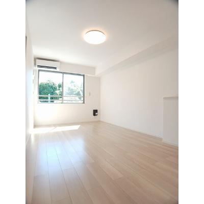 エスペランサ 302【管理NO：1-027641701-03020】 ★家具家電は申し込み後に搬入します★ ★2026年10月中旬入居可能★の物件画像