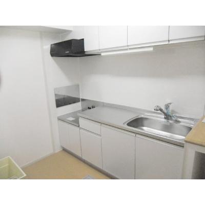 ヴィラ・サウス 102【管理NO：1-018240002-01020】 ★家具家電は申し込み後に搬入します★ ★2026年11月上旬入居可能★の物件画像