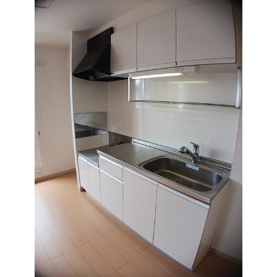 サンフラワー 201【管理NO：1-016562201-02010】 ★家具家電は申し込み後に搬入します★ ★2026年09月下旬入居可能★の物件画像