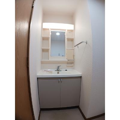 アヴァンガーデンⅢ 202【管理NO：1-009596603-02020】 ★家具家電は申し込み後に搬入します★ ★2026年10月下旬入居可能★の物件画像