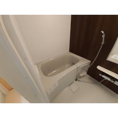 ウッディ　オアシス　Ⅰ 102【管理NO：1-024846201-01020】 ★家具家電は申し込み後に搬入します★の物件画像