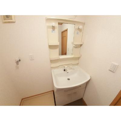 リファインド　みやび 203【管理NO：1-013266501-02030】 ★家具家電は申し込み後に搬入します★ ★2026年10月下旬入居可能★の物件画像