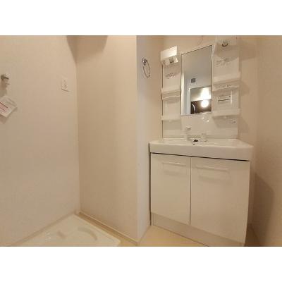テイルウィンド 101【管理NO：1-022422601-01010】 ★家具家電は申し込み後に搬入します★ ★2026年10月下旬入居可能★の物件画像