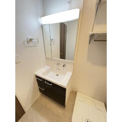 メゾン　ド　ルポ 203【管理NO：1-028600601-02030】 ★家具家電は申し込み後に搬入します★ ★2026年10月下旬入居可能★の物件画像