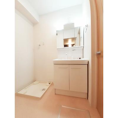 ラムール・ファミリアルＢ 201【管理NO：1-024536902-02010】 ★家具家電は申し込み後に搬入します★ ★2026年11月下旬入居可能★の物件画像