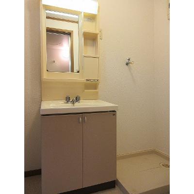 ウエストリバーＡ 103【管理NO：1-007307301-01030】 ★家具家電は申し込み後に搬入します★ ★2026年11月中旬入居可能★の物件画像