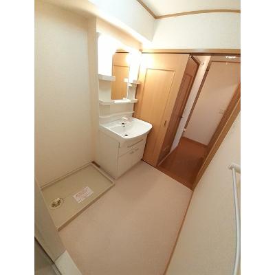 アルドーレ 203【管理NO：1-013385501-02030】 ★家具家電は申し込み後に搬入します★ ★2026年11月中旬入居可能★の物件画像