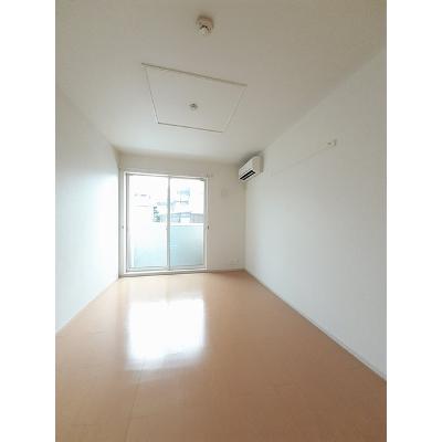 ライツ　シュティルＡ 102【管理NO：1-017295701-01020】 ★家具家電は申し込み後に搬入します★ ★2026年10月下旬入居可能★の物件画像