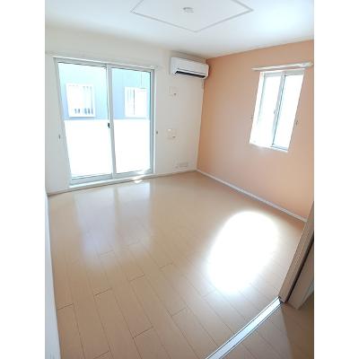 コンフォール　瀬戸Ａ 103【管理NO：1-019936701-01030】 ★家具家電は申し込み後に搬入します★の物件画像