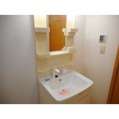 サニースクエア 202【管理NO：1-012582301-02020】 ★家具家電は申し込み後に搬入します★ ★2026年10月中旬入居可能★の物件画像