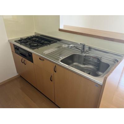 【M138】敷地内駐車場付🚙オートロック完備🔒広々使える1LDK　水回り・キッチン設備充実✨の物件画像